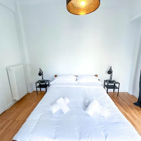 Family Two Bedroom Benaki * Athens